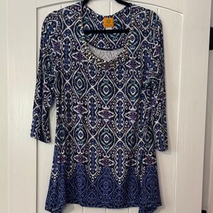 Ruby Rd. embellished top. Multi color.